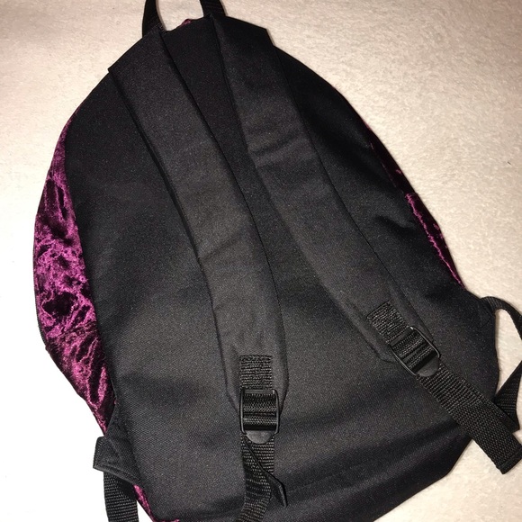 Backpack - Picture 2 of 2